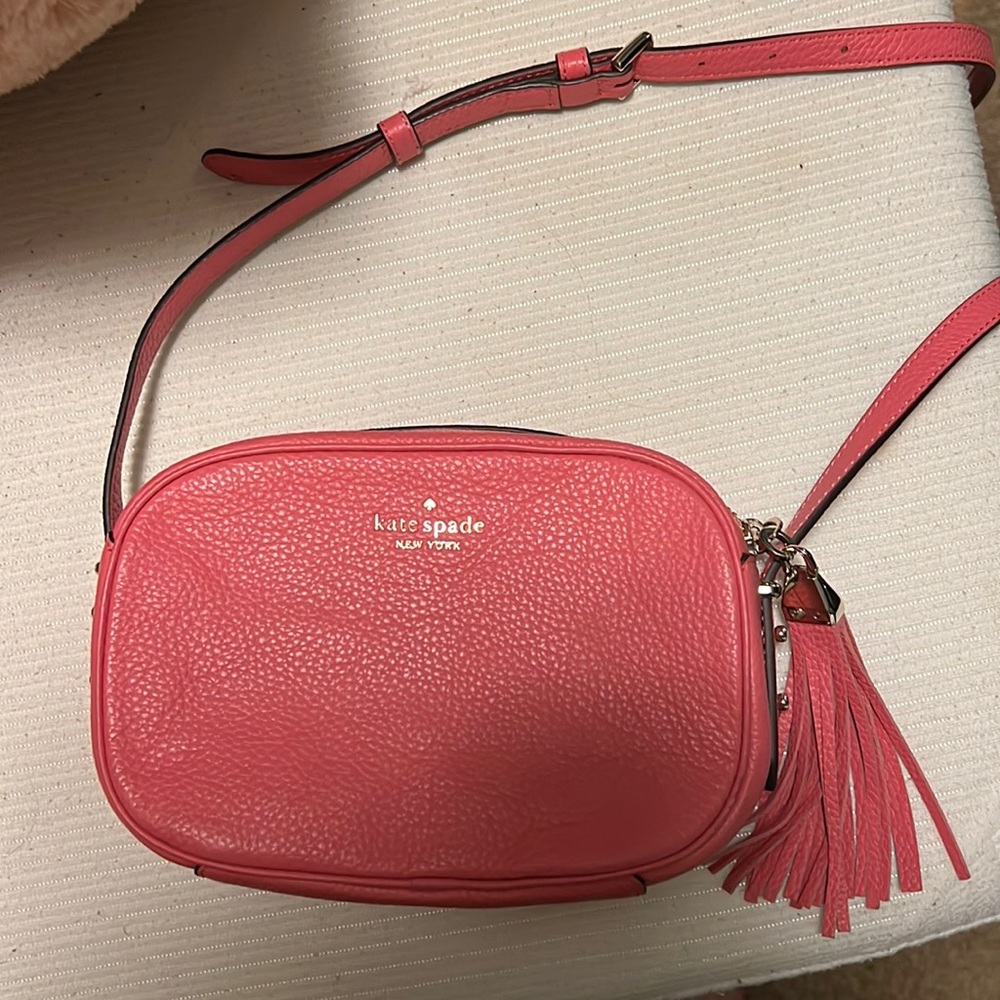 - Kate spade purse